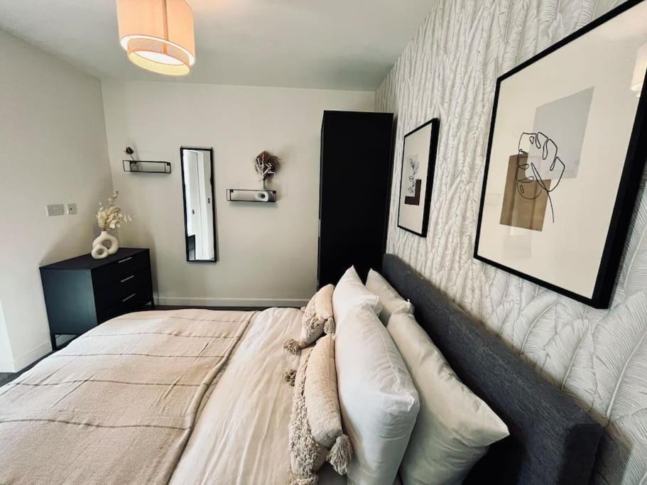 מנצ'סטר Stunning One Bedroom Apartment In Old Trafford מראה חיצוני תמונה
